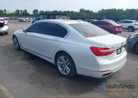 2016 BMW 750I xDrive из США, поврежденный, VIN WBA7F2C56GG416763